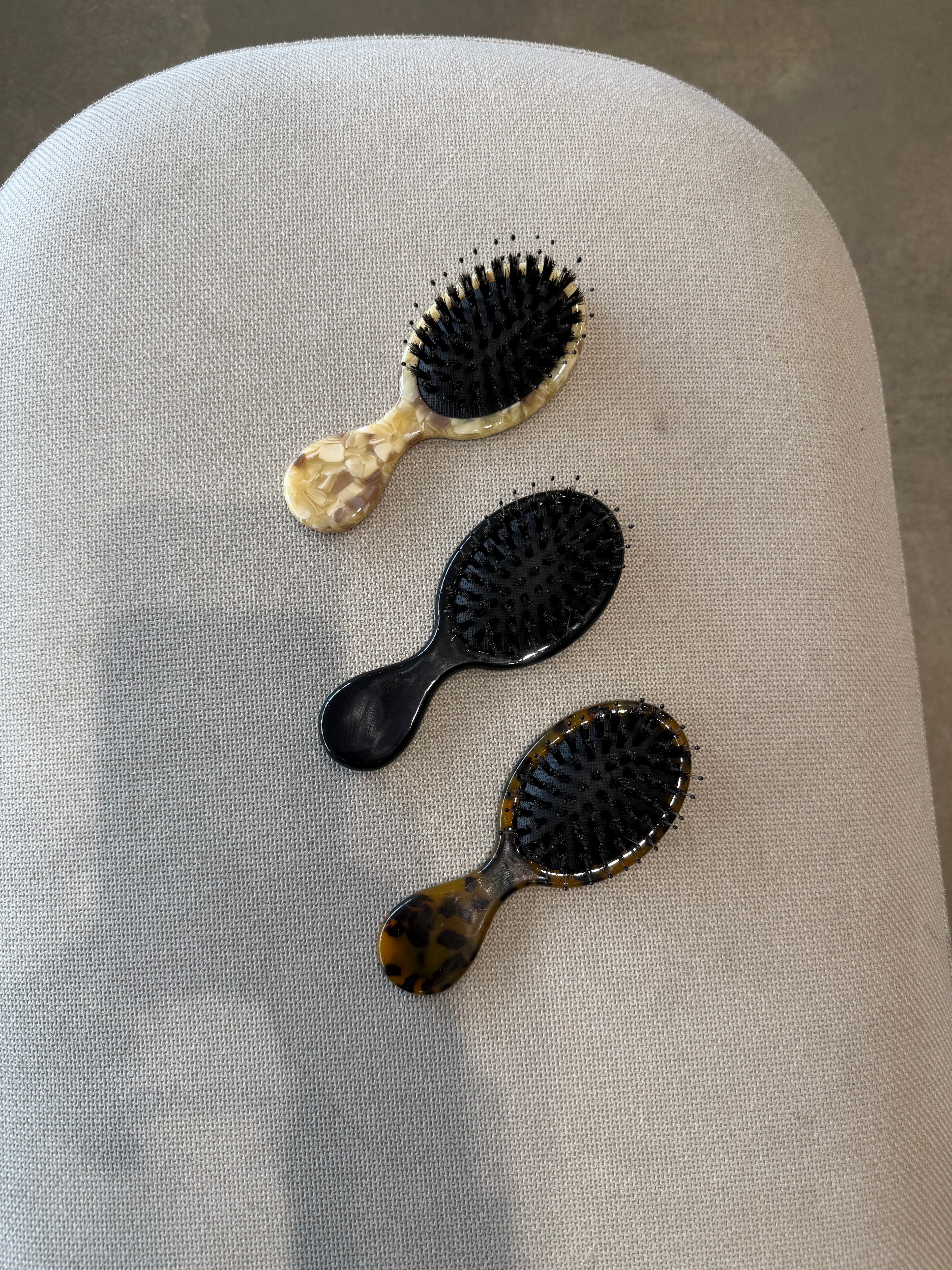 Tortoise Hair Brush —Licorice  (Travel Size)